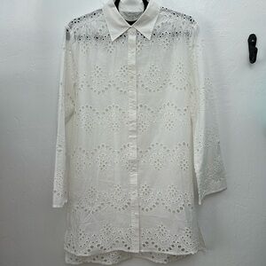Honey St Off White Eyelet Lace Button Down Tunic